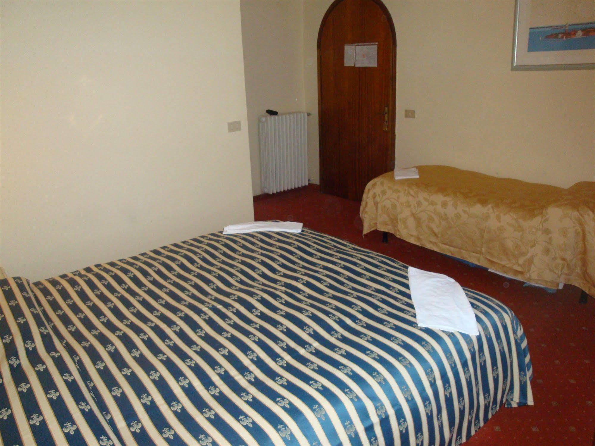 Hotel Casa Linger Velence Kültér fotó